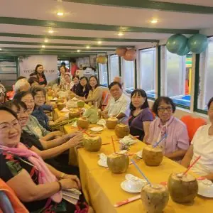 Thuê Thuyền Nhiêu Lộc 2 Tầng (10–30 Người)